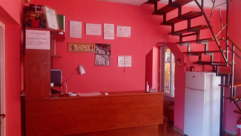 Julia Guest house