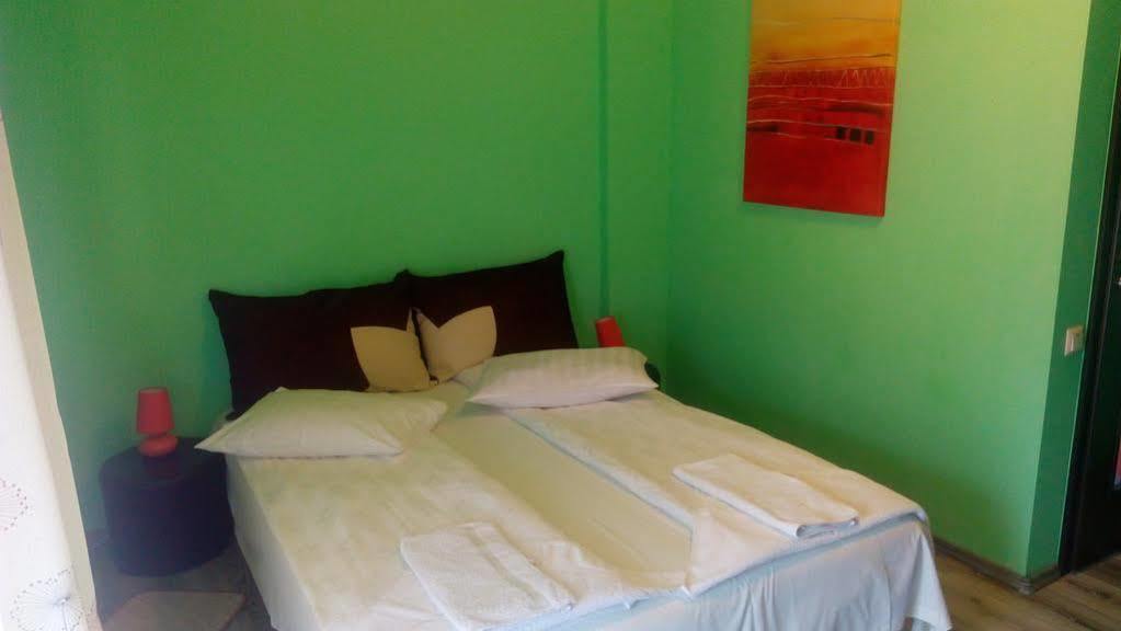 Julia Guest house 3*